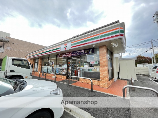 コンビニ　セブン－イレブン名古屋入場１丁目店（コンビニ）まで157m