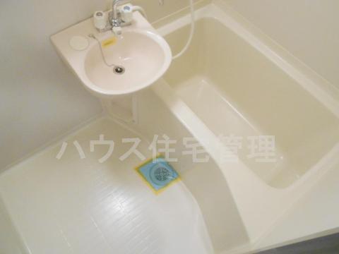 バス・シャワールーム　バス