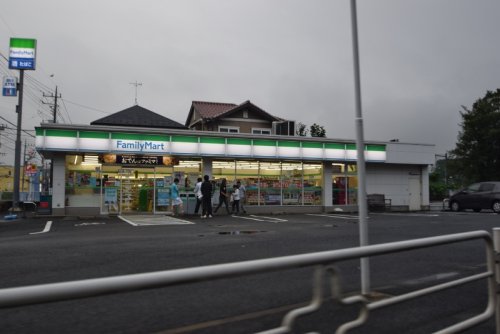 コンビニ　ファミリーマート船橋藤原店（コンビニ）まで423m