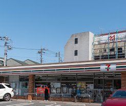 コンビニ　セブンイレブン世田谷玉堤1丁目店（コンビニ）まで160m