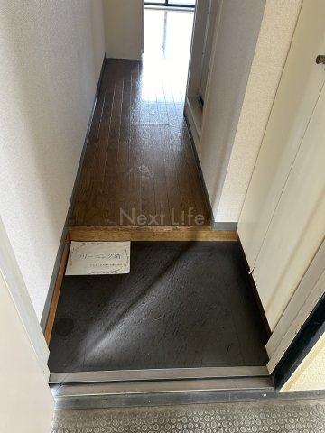 玄関　インディビレッジ