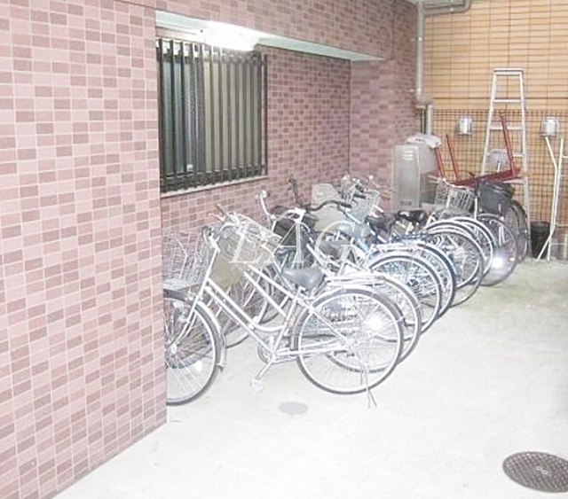 その他共有部分　駐輪場です。