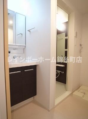 洗面設備　※建築中のため、同施工物件参考写真