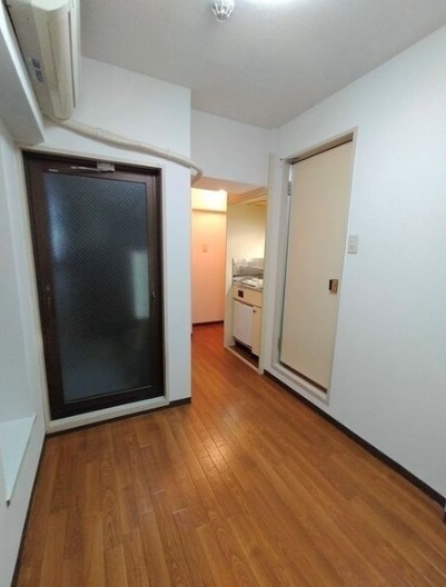 居室・リビング　写真は同マンションの他のお部屋のものです