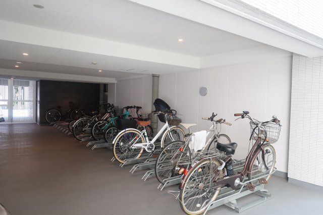 駐車場　駐輪場