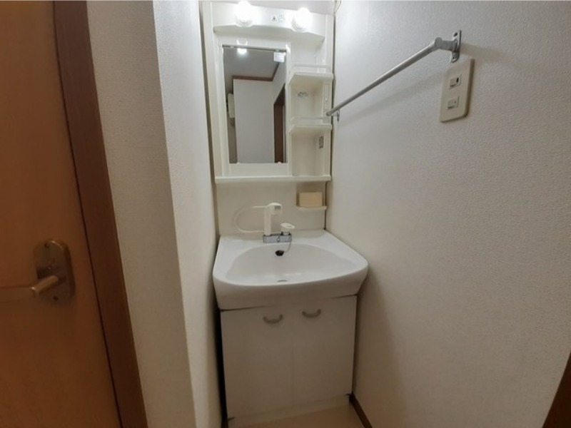 洗面設備　図面と現状に相違がある場合には現状を優先