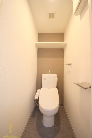 地下鉄谷町線 中崎町駅 徒歩9分 10階建 築7年のトイレ写真