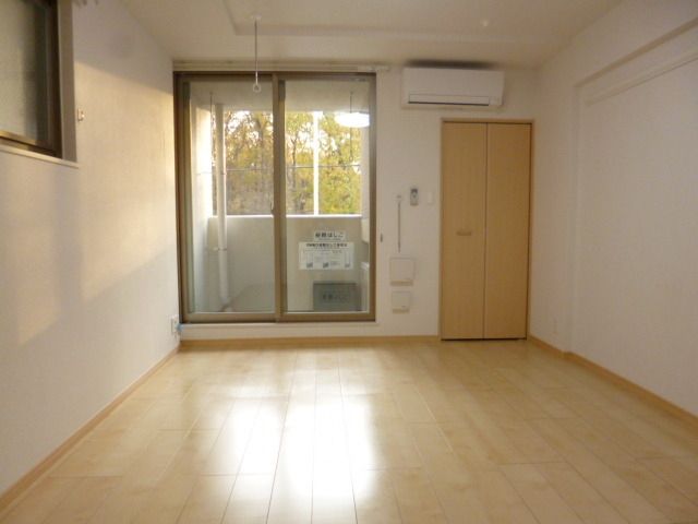 その他部屋・スペース　★あたたかみのある洋室です★