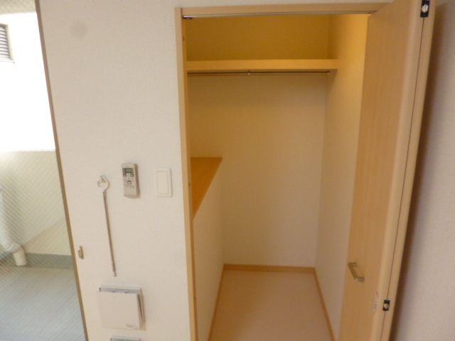 収納　★嬉しいウォークインクローゼット★