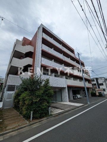 建物外観　落ち着いた雰囲気の外観です