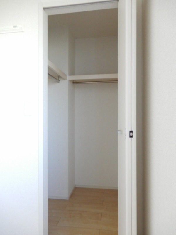 収納　図面と現状に相違がある場合には現状を優先
