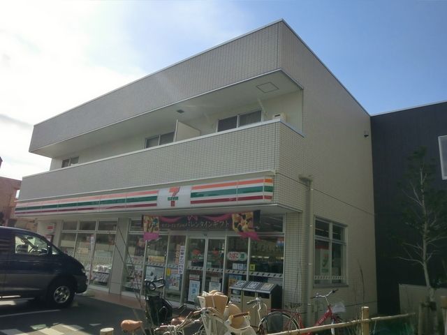 コンビニ　セブンイレブン（コンビニ）まで100m