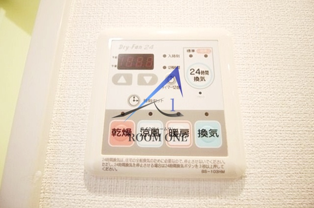 その他設備　浴室乾燥機パネルです。