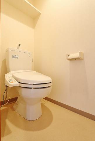 トイレ　清潔感のある綺麗なトイレですね！