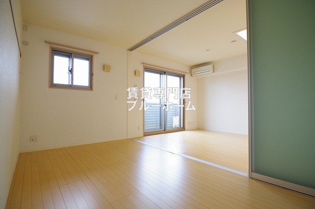 その他部屋・スペース　6.5帖の広い洋室です！