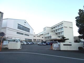 高校・高専　静岡西高校（高校・高専）まで30m