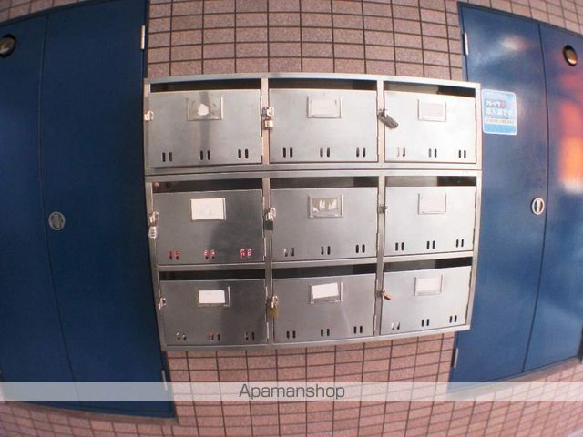 ＪＲ東海道本線 西宮駅 徒歩10分 3階建 築31年の外観写真