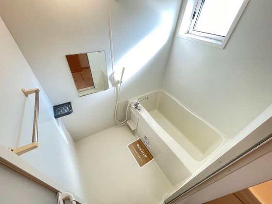 バス・シャワールーム　※別部屋の写真です