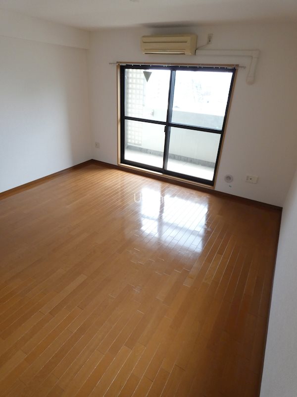 居室・リビング　※同タイプの他のお部屋です