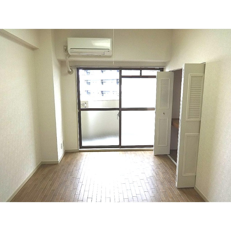 その他部屋・スペース　２部屋続きで開放感あり。