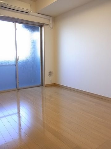 その他部屋・スペース　明るい洋室
