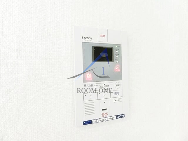 セキュリティ　モニター付きインターホンです。