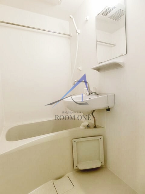 バス・シャワールーム　お風呂です。