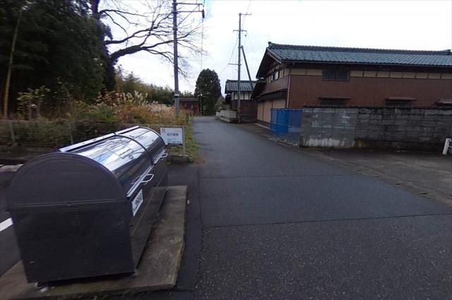 その他　前面道路（その他）まで0m