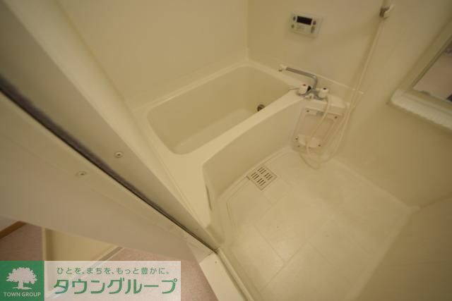 バス・シャワールーム　バスルーム