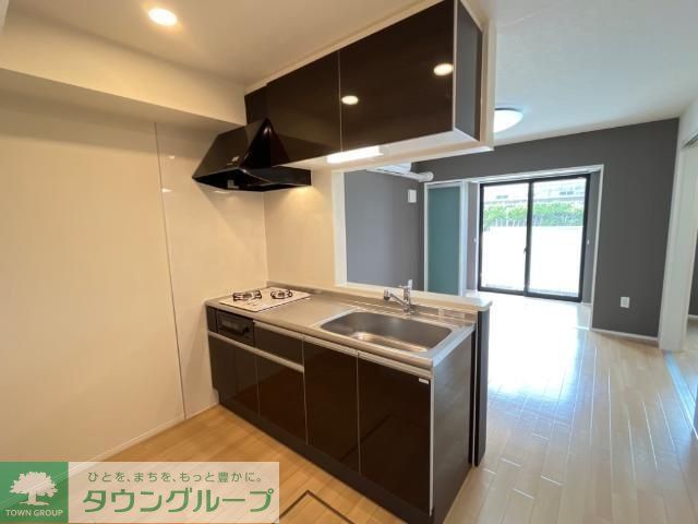 キッチン　お問合せはタウンハウジングまで！※現地待合わせ相談可能