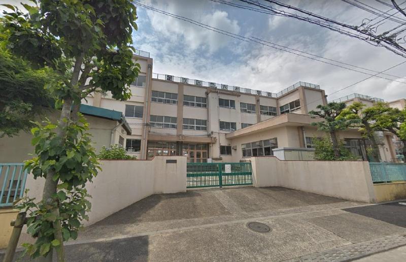 小学校　足立区立六木小学校（小学校）まで750m