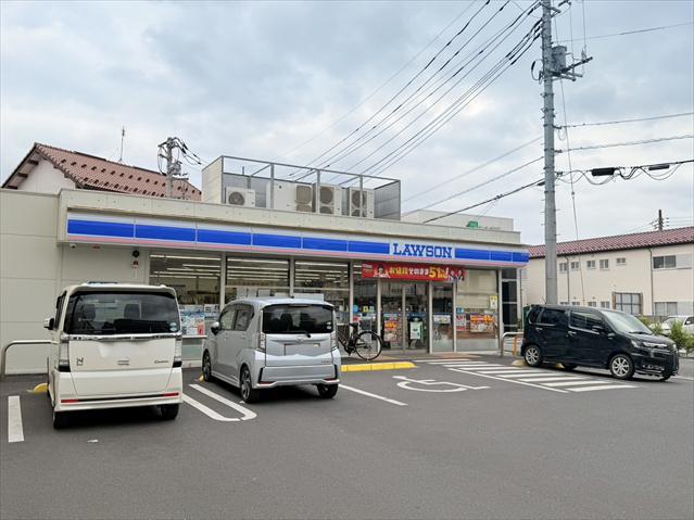 コンビニ　ローソン春日部大場店（コンビニ）まで287m