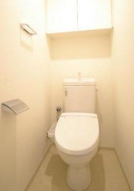トイレ　別部屋参考写真