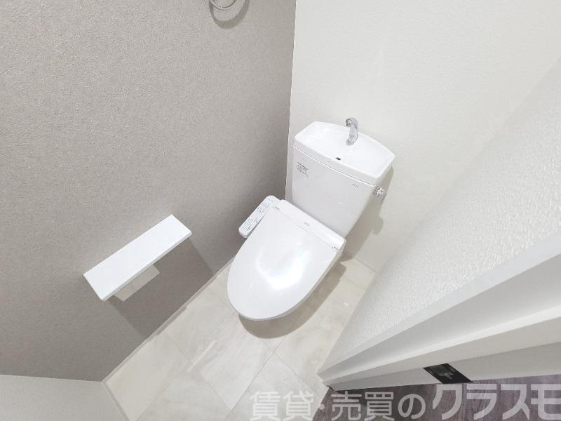 トイレ　ウォシュレット＆ウォームレット