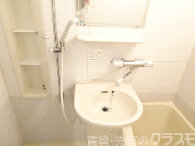 洗面設備　洗面台＆鏡付き♪