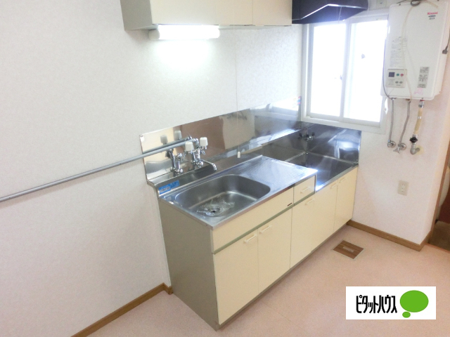 キッチン　同タイプ室内