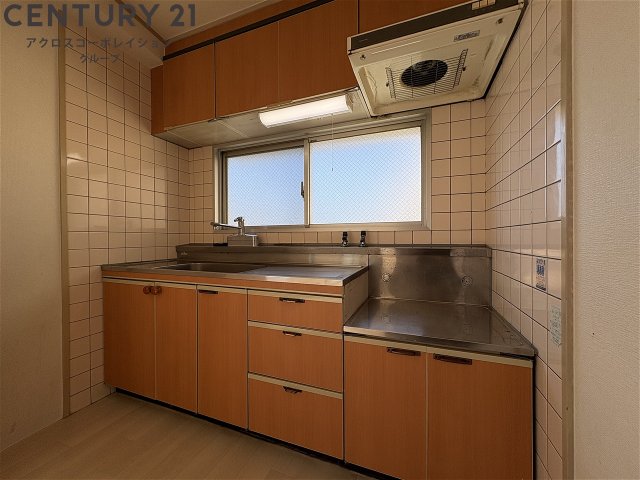 キッチン　収納が豊富なキッチンです！
