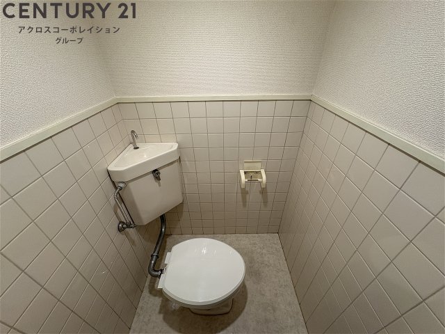 トイレ　セパレートタイプになっている為、オススメです♪