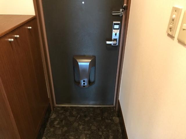 玄関　玄関