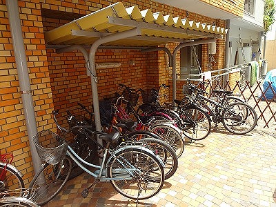 その他共有部分　敷地内駐車場（無料）