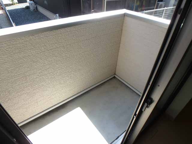 バルコニー　南向きで日当たり良好☆