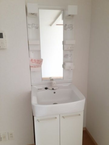 洗面設備　広い洗面スペース