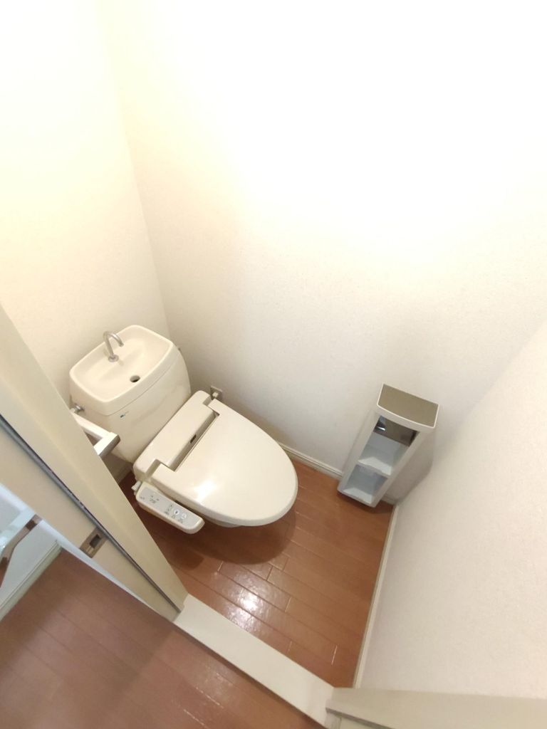 トイレ　★お部屋探しは株式会社タウンハウジング東京まで★