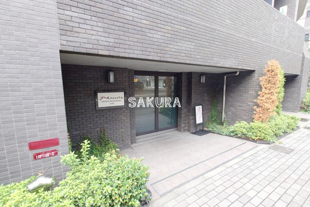 エントランス　管理の行き届いたエントランスです♪