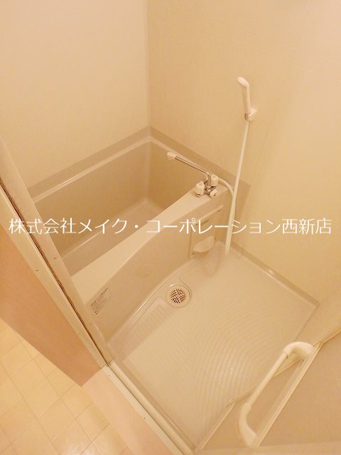 バス・シャワールーム　※同建物内別部屋参考写真
