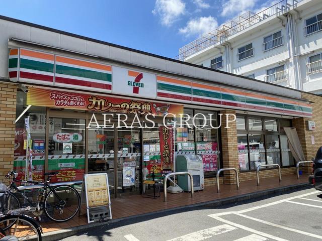 コンビニ　セブン-イレブン 世田谷若林４丁目店（コンビニ）まで554m