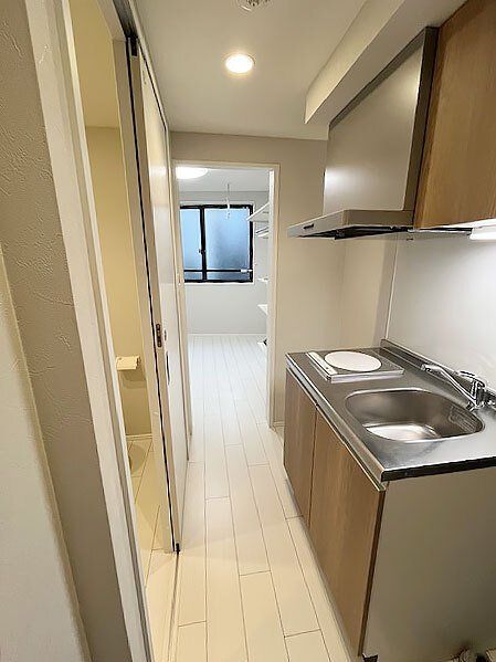 キッチン　※同タイプの別のお部屋です。