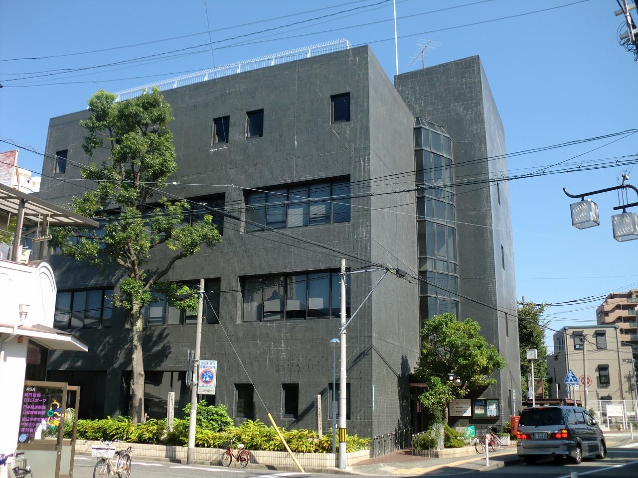 役所　鳴尾支所（役所）まで334m