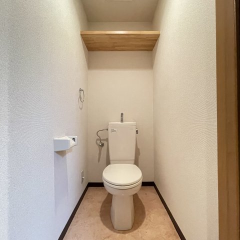 トイレ　同仕様タイプです