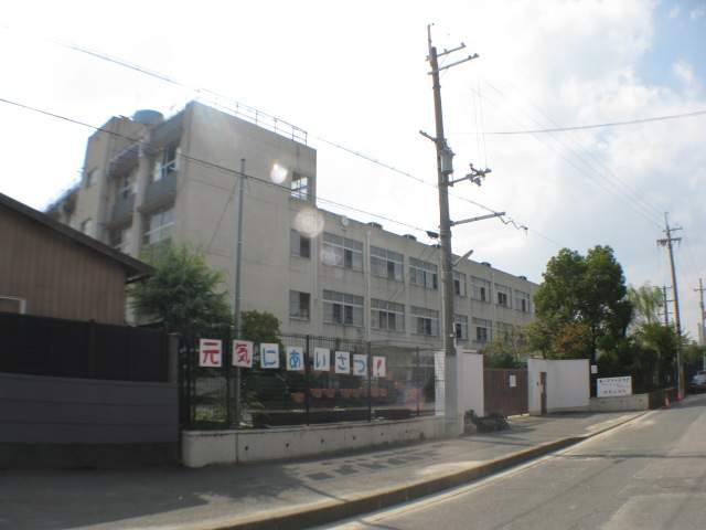 中学校　池島中学校（中学校）まで506m